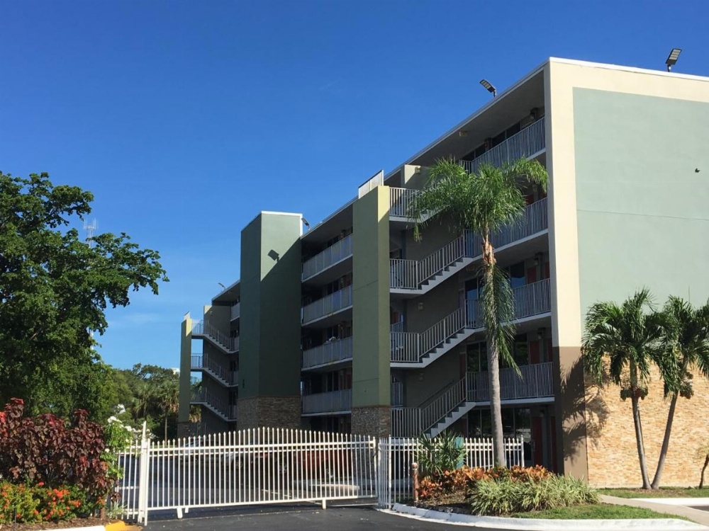 Days Inn by Wyndham Fort Lauderdale Airport Cruise Port Image 15